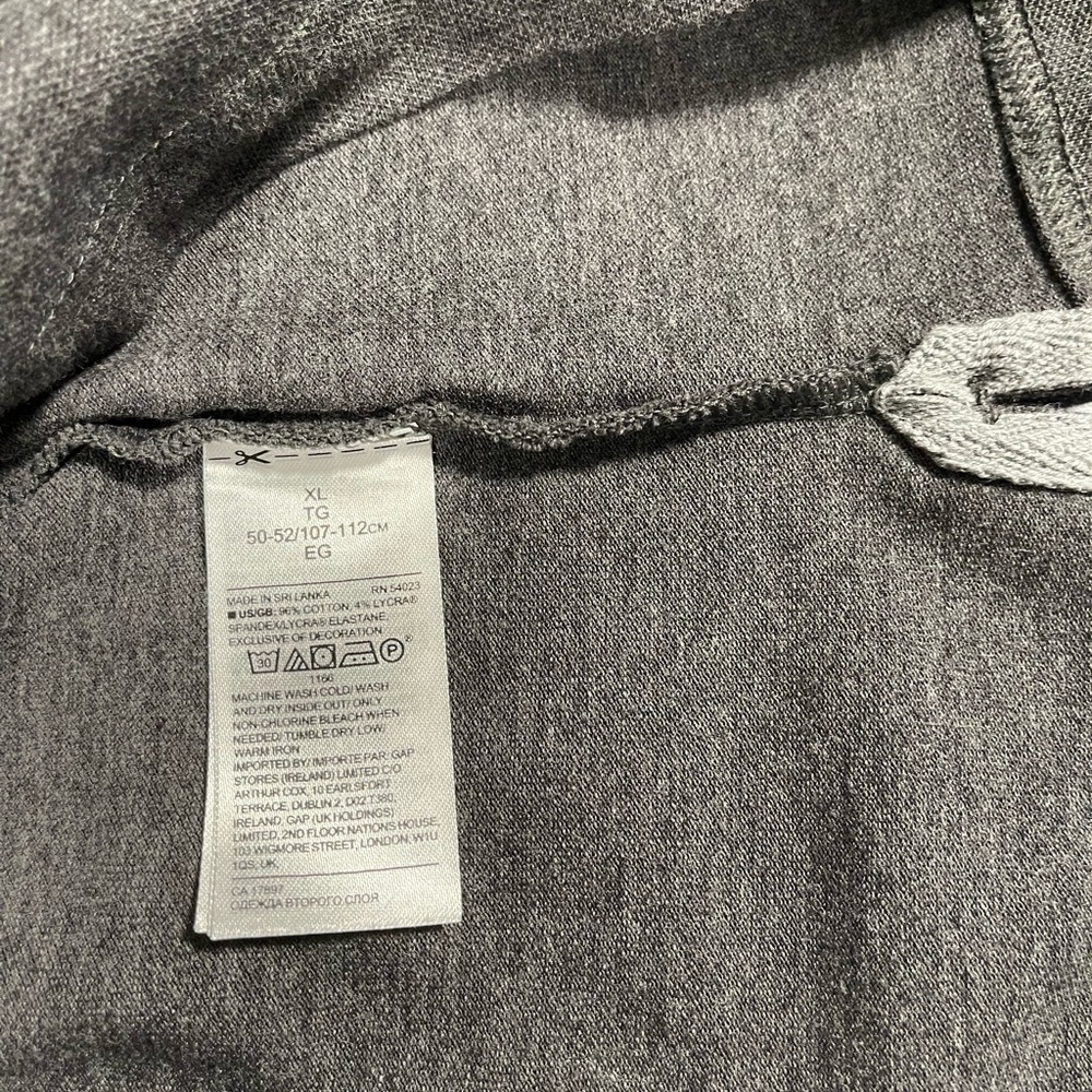 Banana Republic Polo Dark Charcoal Grey XL NWT - Picture 7 of 8